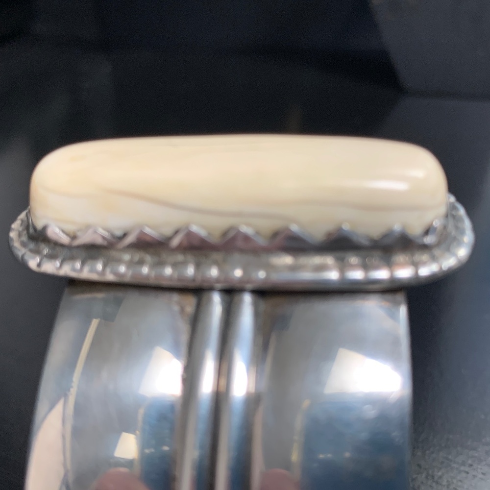 Vintage Sterling Silver Cuff Bracelet with Recycled Ivory Accent - Picture 9 of 10